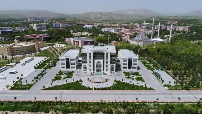Selçuk University