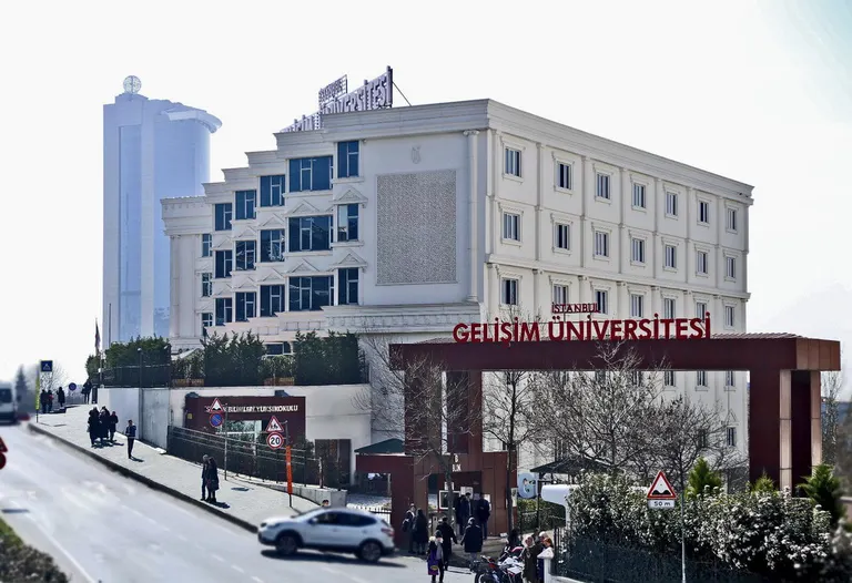 İstanbul Gelişim University
