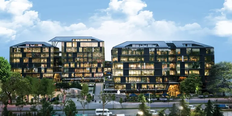 Haliç University