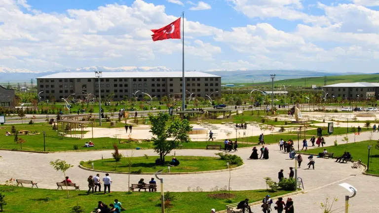 Ağrı İbrahim Çeçen University