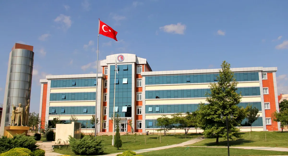 Çanakkale Onsekiz Mart University