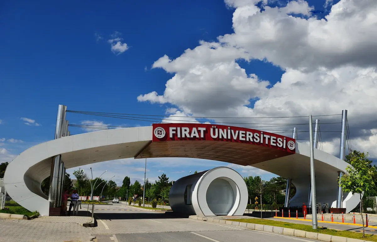 Fırat University